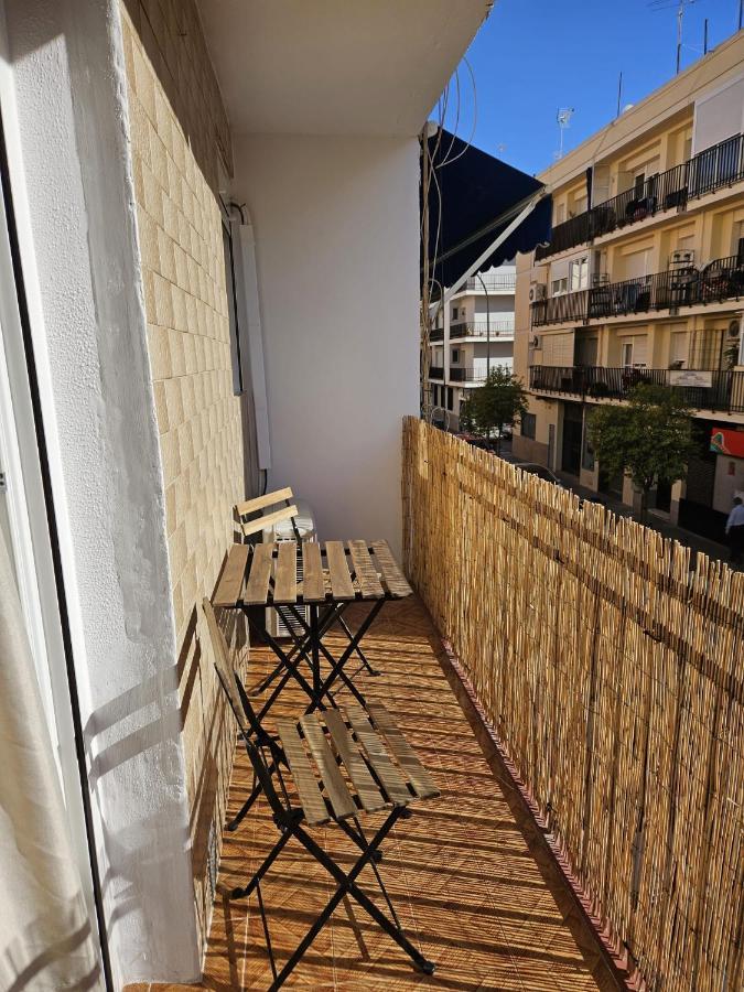 Apartamento Familiar En Triana เซบีญา ภายนอก รูปภาพ